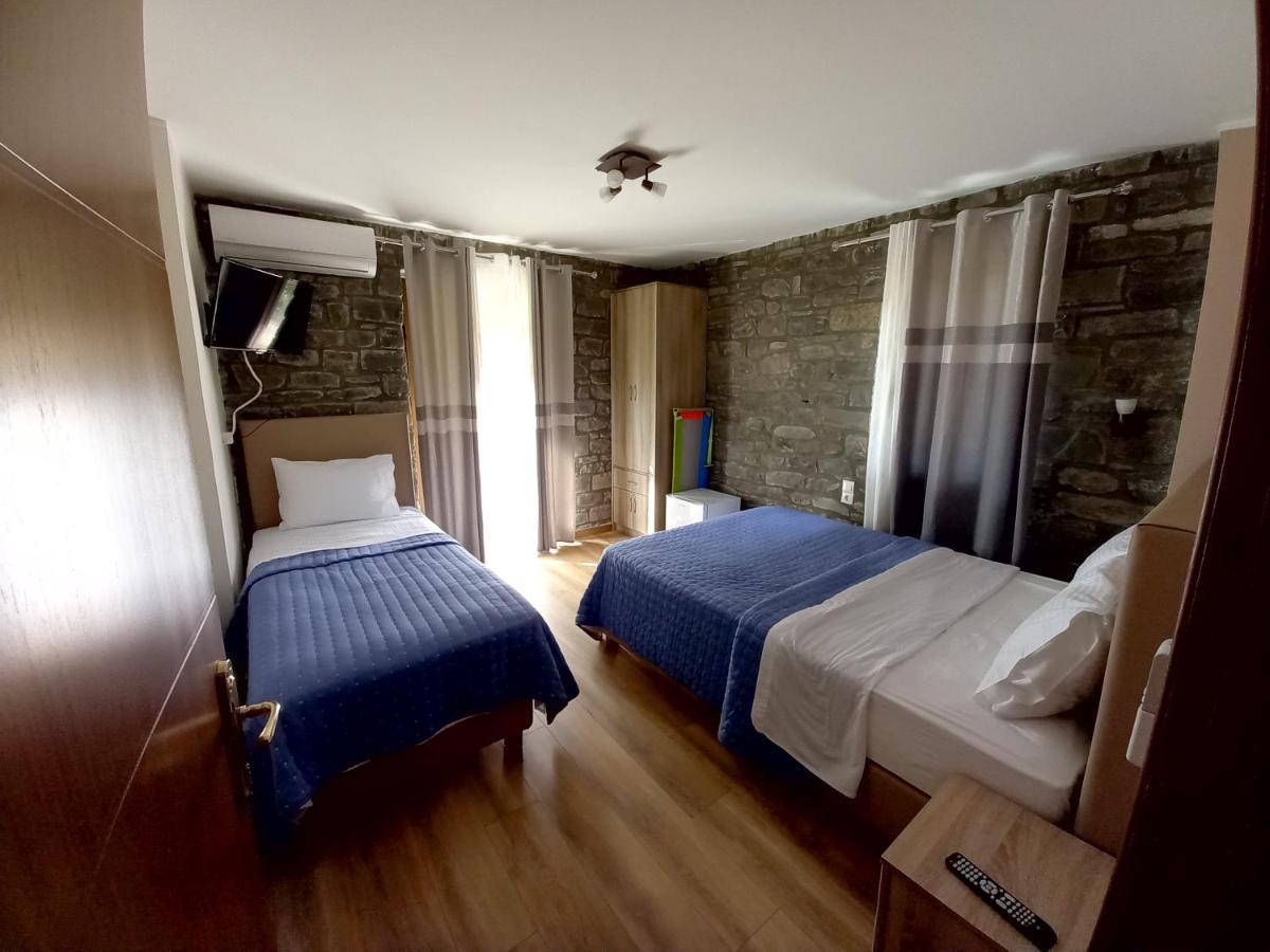 The Stone House Aparthotel Përmet Екстериор снимка